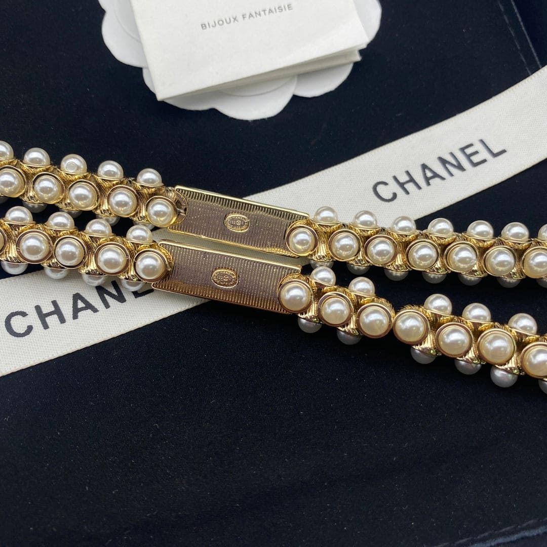 18K Chanel Pearls Chain Necklace