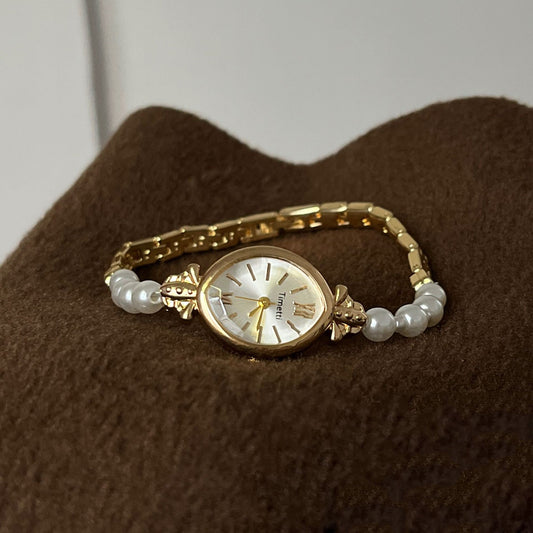 Pretty Pearl Quartz Bracelet Watch