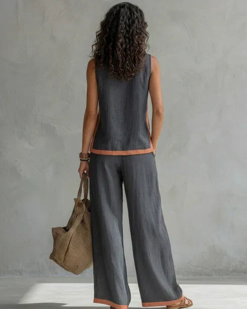Sveva | Completo due pezzi top senza maniche e pantaloni a gamba larga con profili cuoio