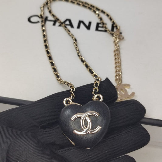 18K Chanel Black Heart Gold Necklace