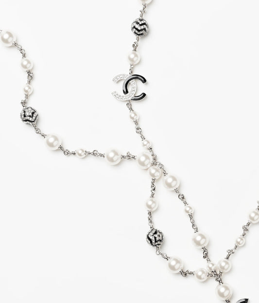18K Chanel Star Pearls Long Necklace