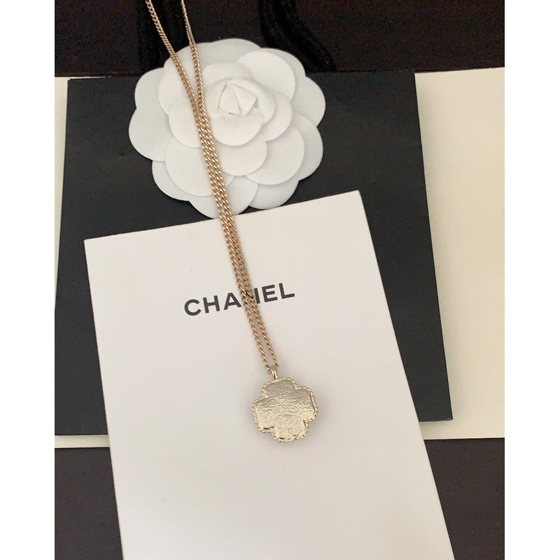 18K Chanel Camellia Pearl Necklace