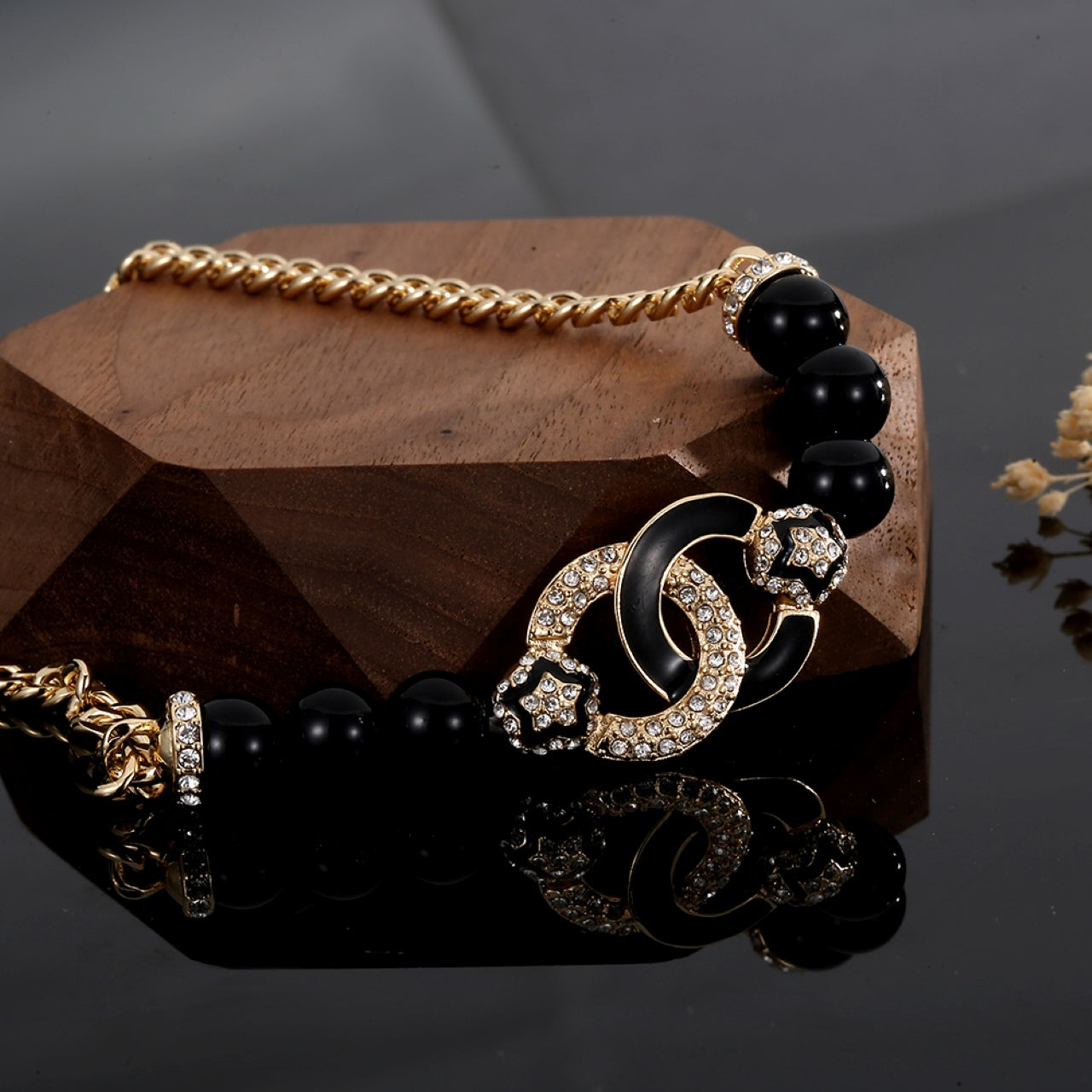18K Chanel Black Pearls Diamonds Necklace