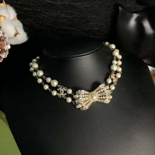 18K Chanel Bow Choker Necklace