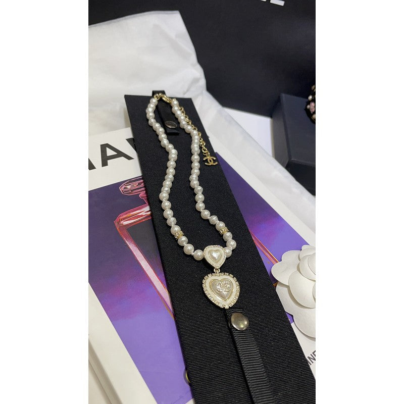 18K Chanel 24A Pearl Necklace
