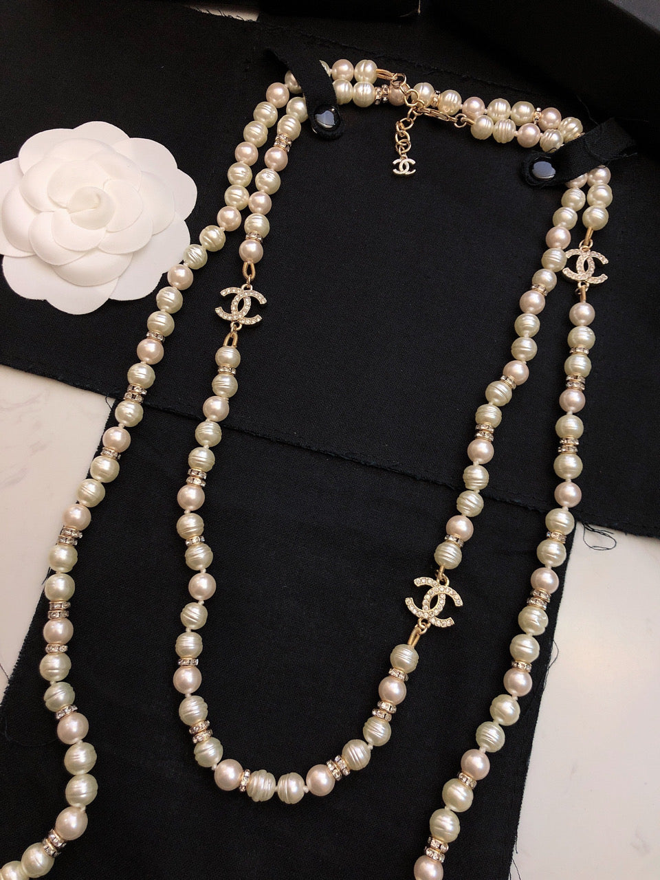 18K Chanel Pearl Choker Necklace