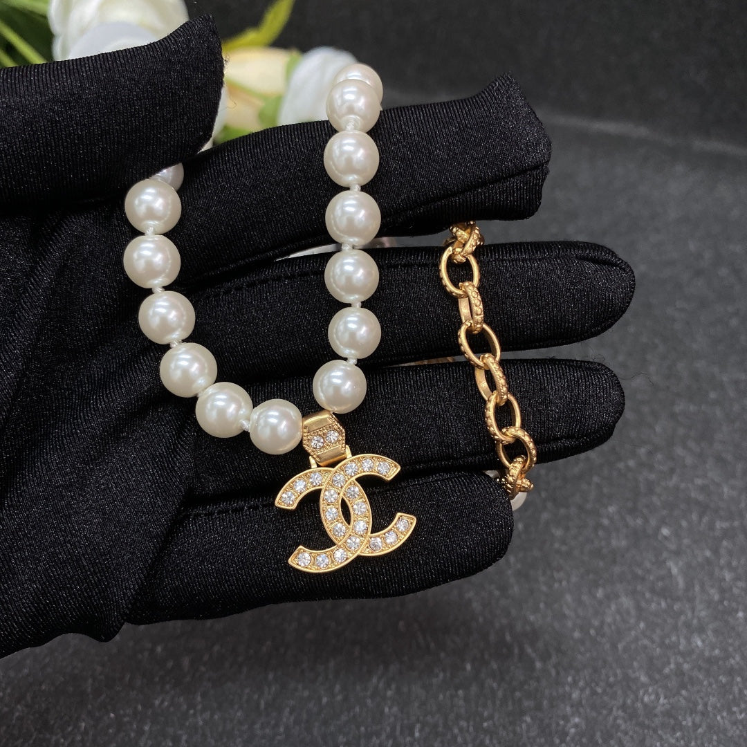 18K Chanel Pearl Chain Necklace