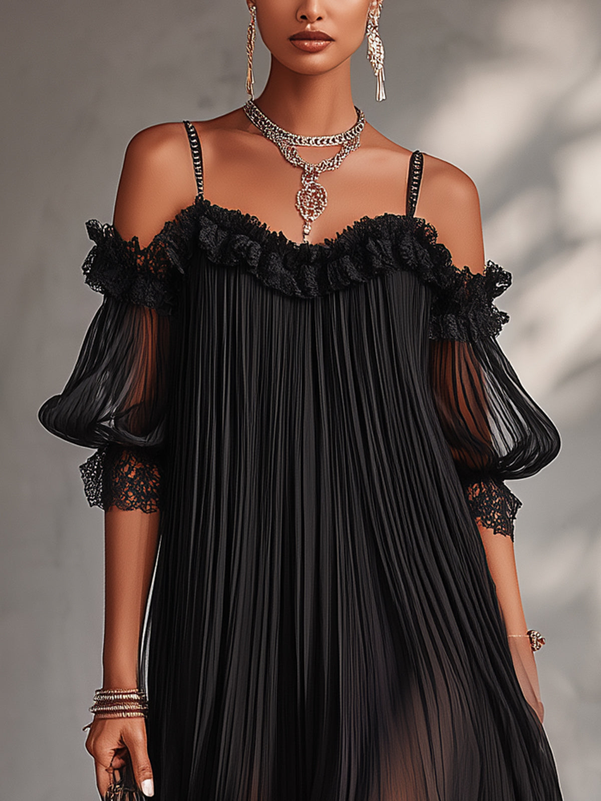 Vestito nero corto in chiffon a spalle scoperte con bordo in pizzo