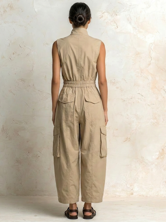 Nicoletta | Tuta cargo utility senza maniche in cotone beige con zip frontale