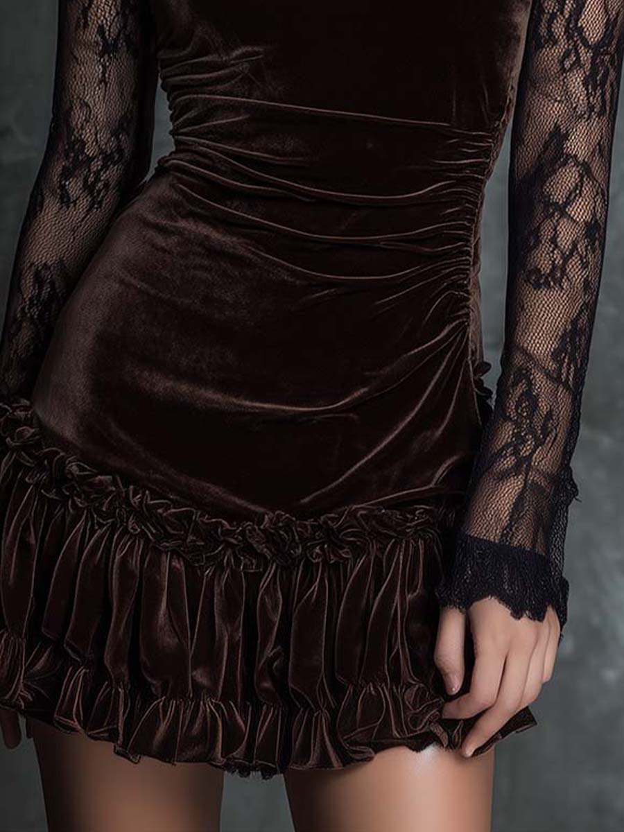 Vestito mini plissettato gotico in velluto al cioccolato con pizzo