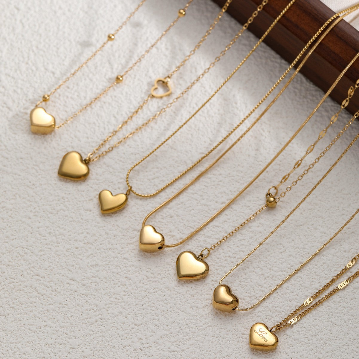 Minimalist Heart Pendant Choker Necklace