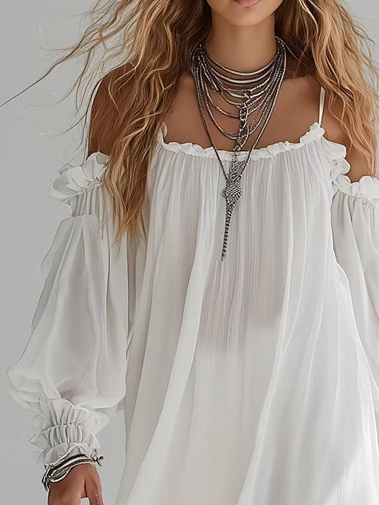 Vestito corto in stile bohemiano con spalle scoperte, tessuto fluido
