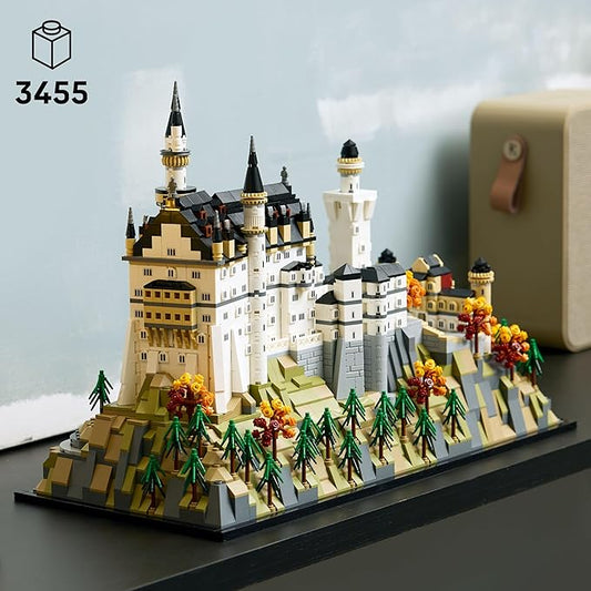 LEGO® Architecture: Neuschwanstein Castle (21063)