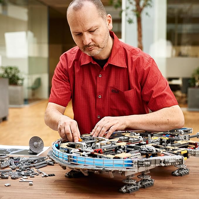 LEGO® Star Wars™ Millennium Falcon™ (75192)