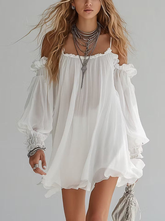 Vestito corto in stile bohemiano con spalle scoperte, tessuto fluido