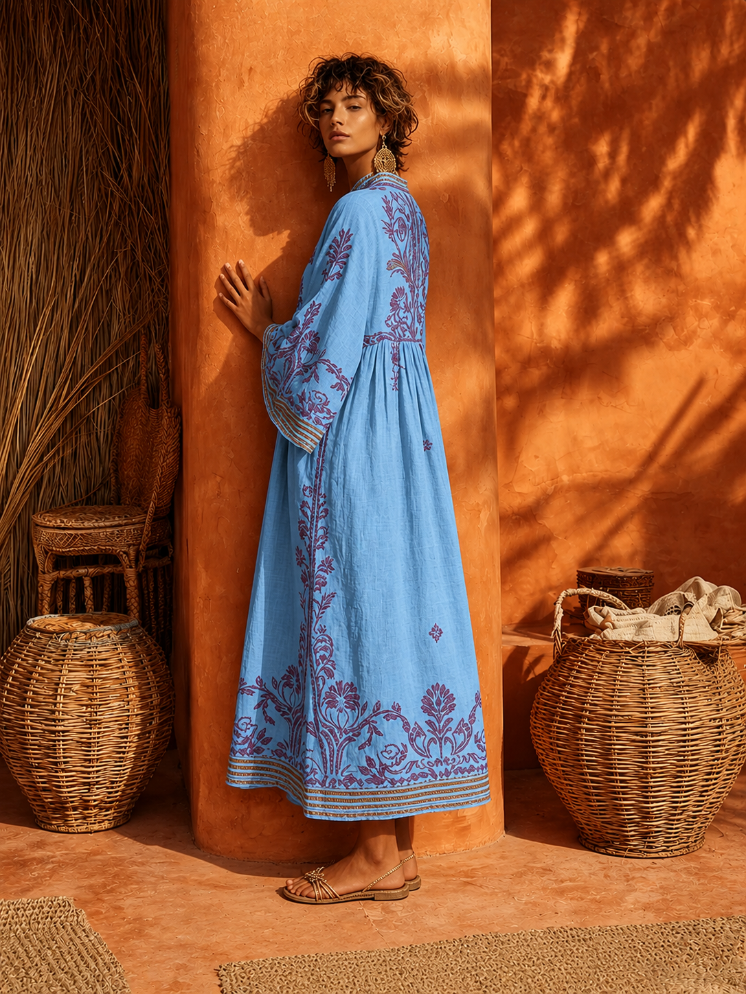 Celestina | Abito boho ricamato dal fascino mediterraneo blu