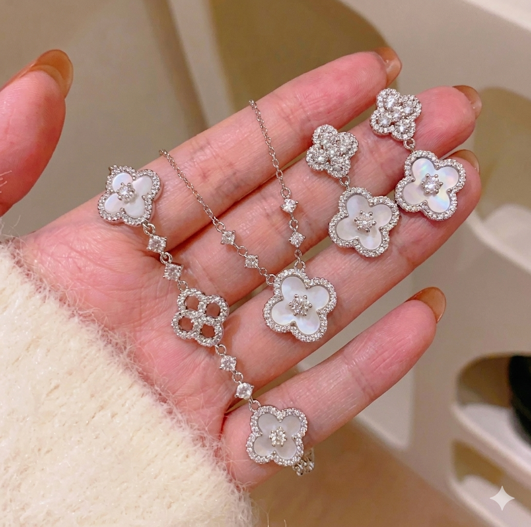 Dainty Pink Clover Lucky Jewelry Set