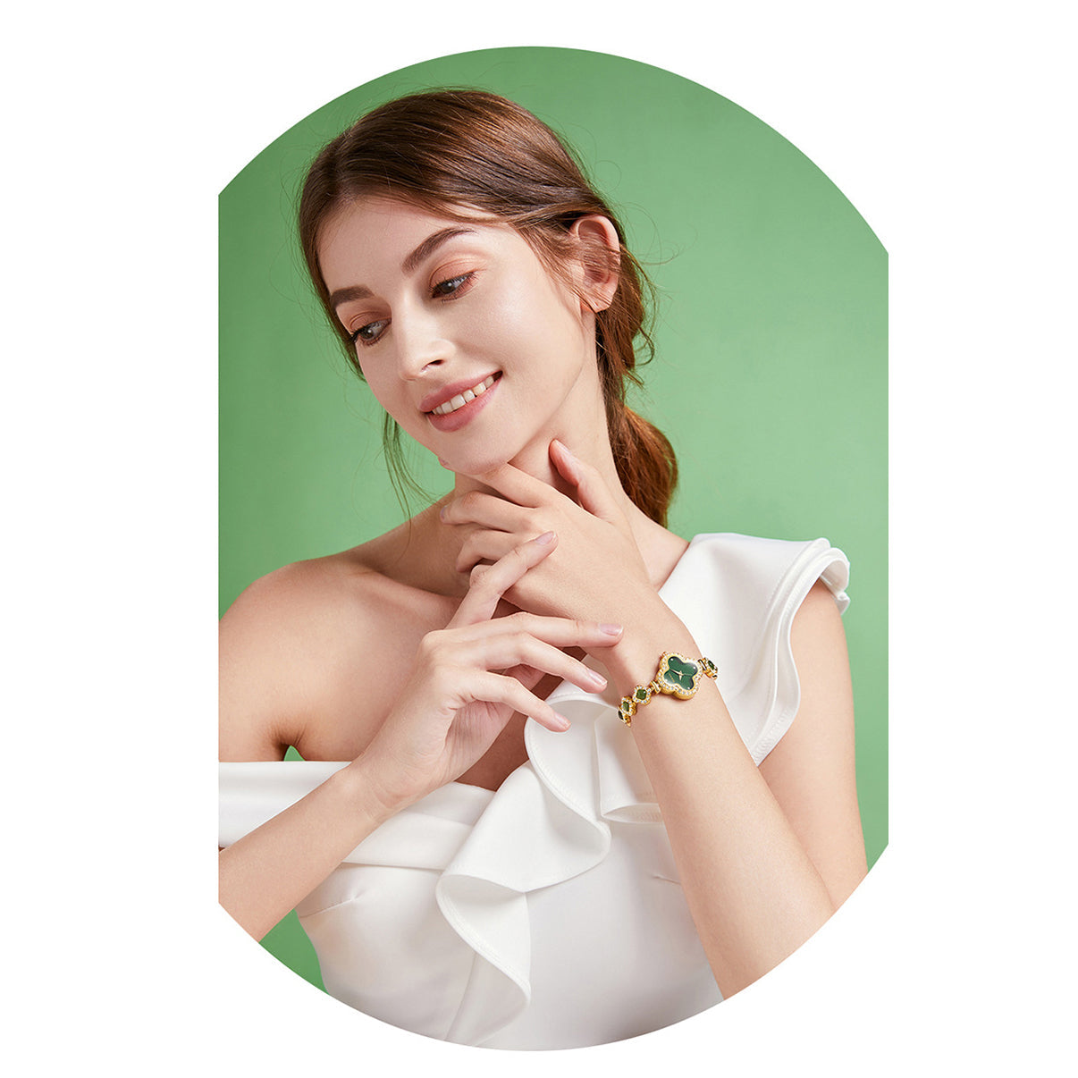 Jade?Decorated Clover Waterproof Watch