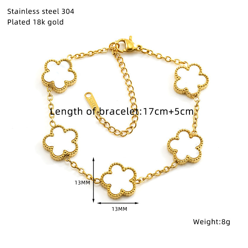 Elegant Five-Petal Flower Bracelet