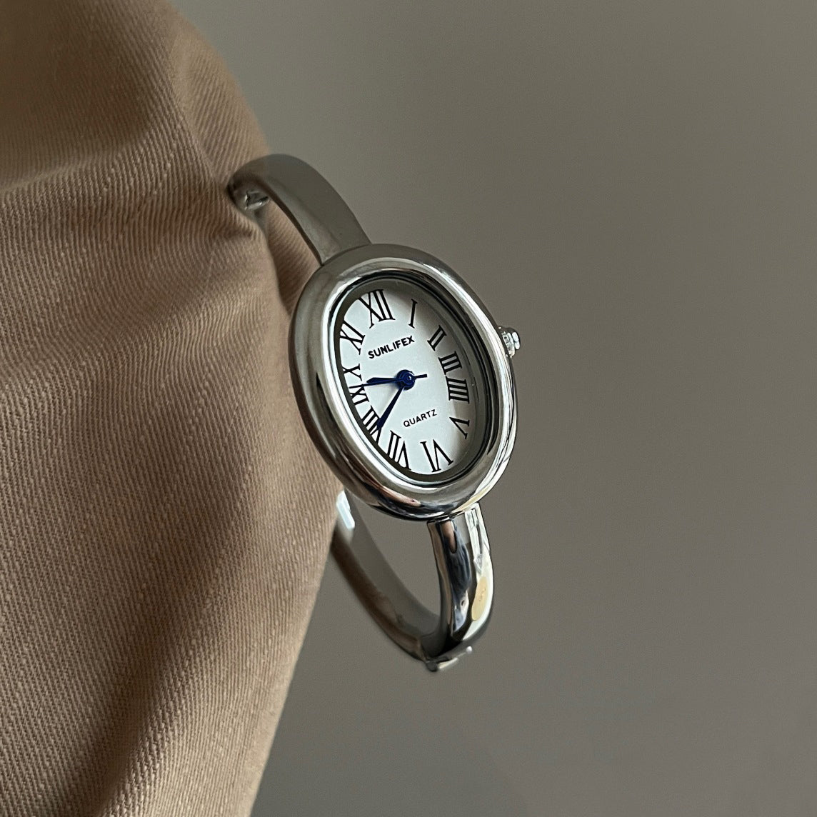Elegant Oval Shaped Vintage Watch