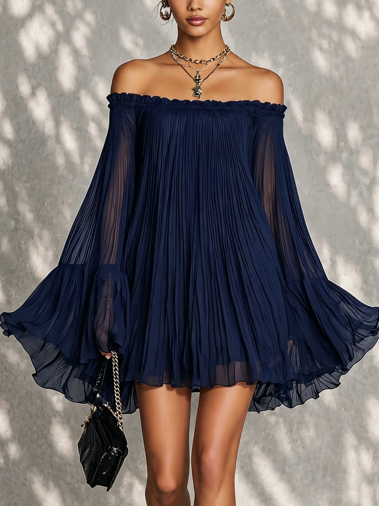 Flavia | Mini abito blu notte plissettato con scollo off-shoulder