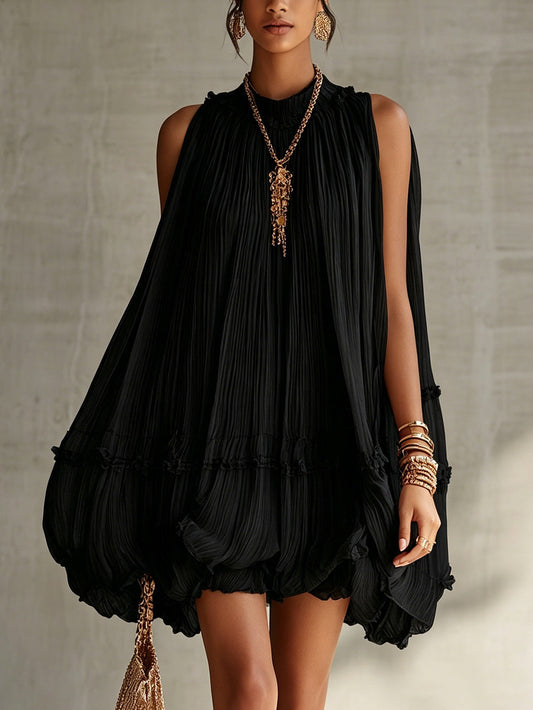 Vestito mini nero in chiffon con scollo a halterneck, volant e gonna a palloncino