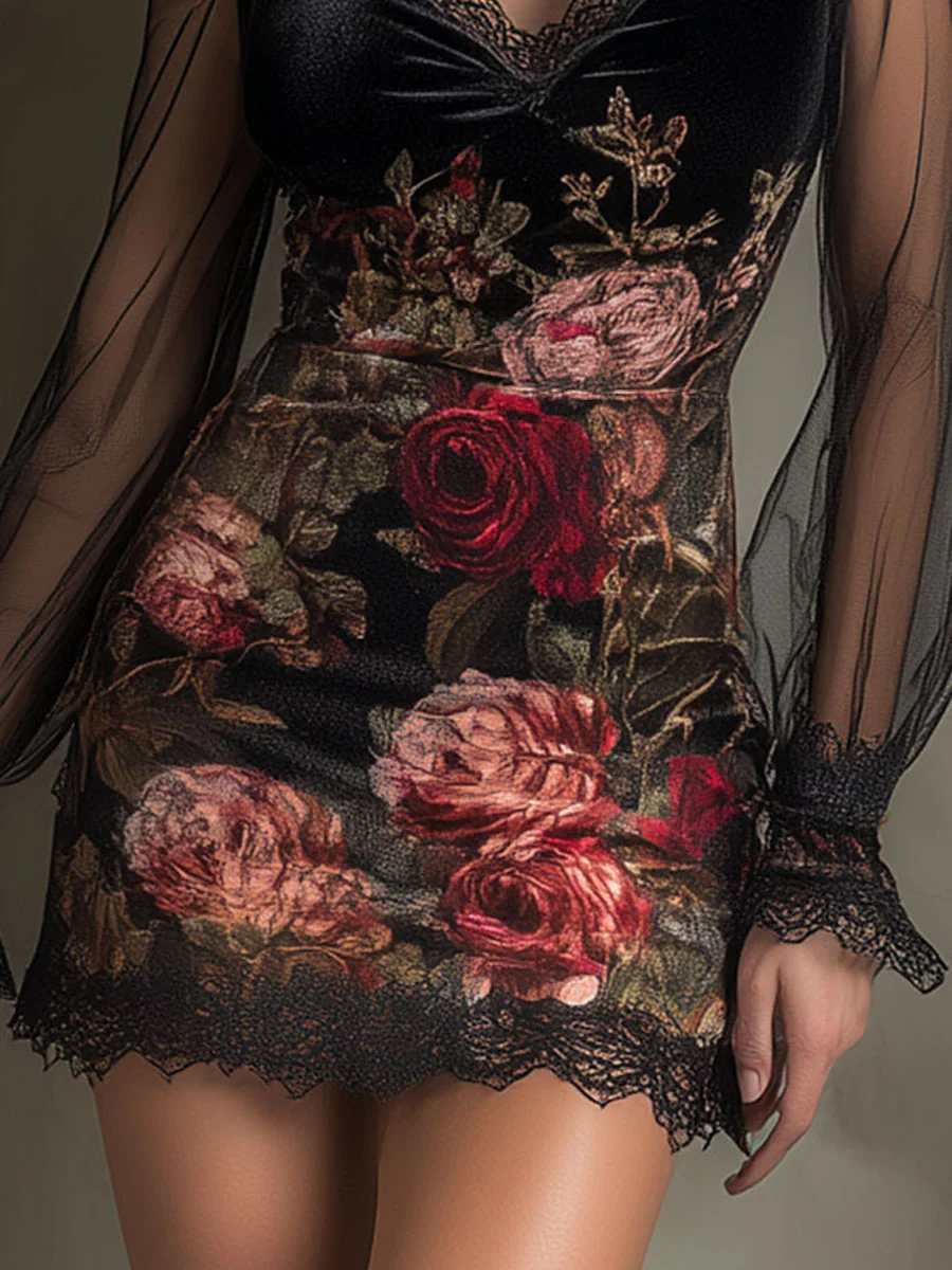 Abito corto con stampa di rose in velluto e bordo in pizzo di tulle