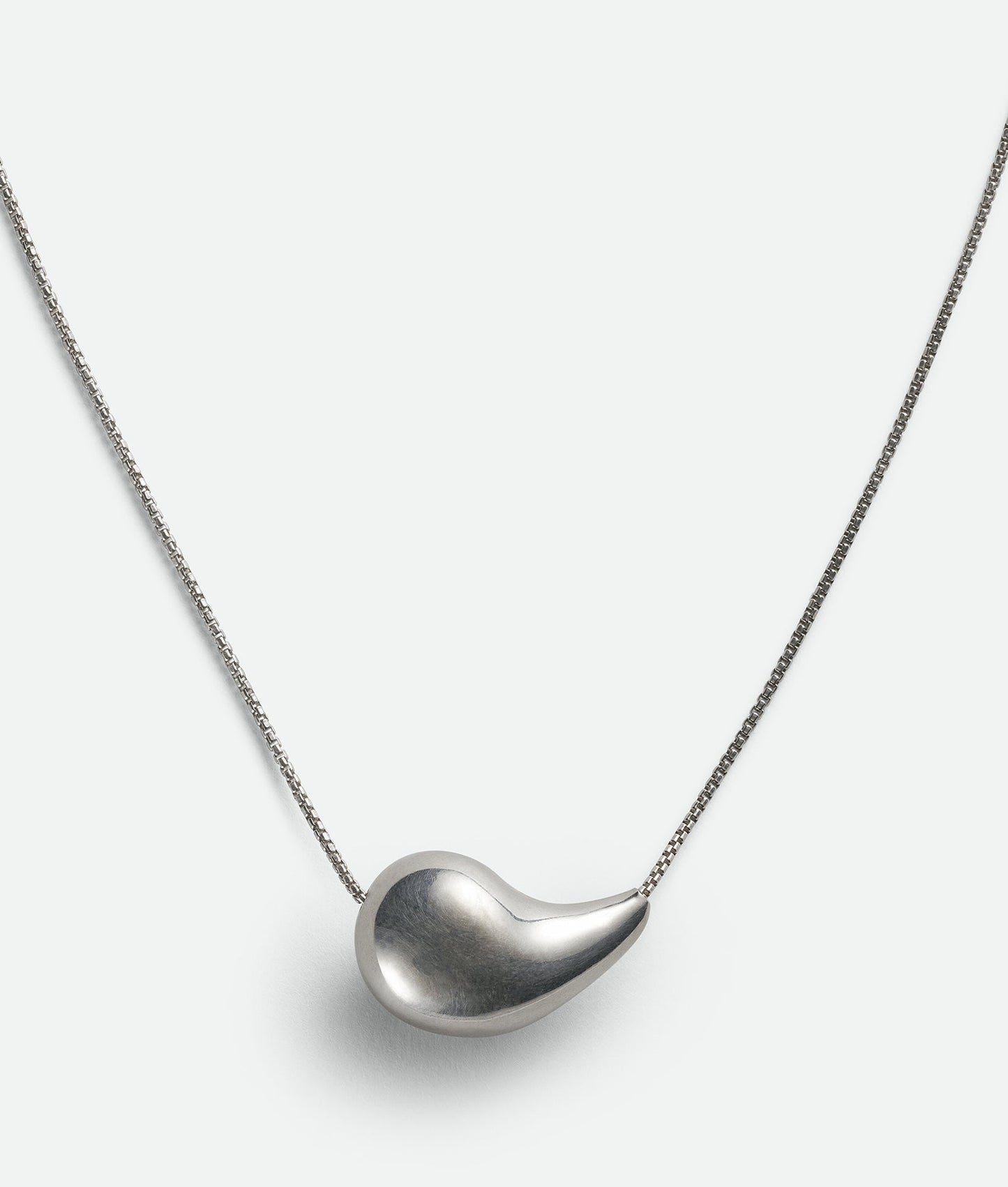 18K BVLGARI Drop Pendant Necklace