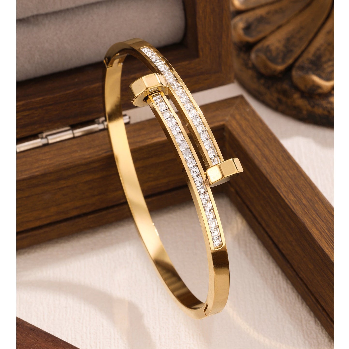 Waterproof & Tarnish-Free 3-Piece Stackable Bangle Set