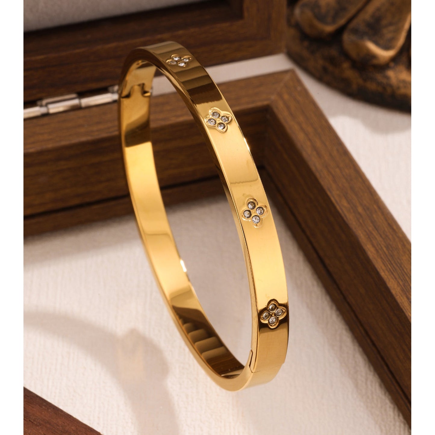 Waterproof & Tarnish-Free 3-Piece Stackable Bangle Set