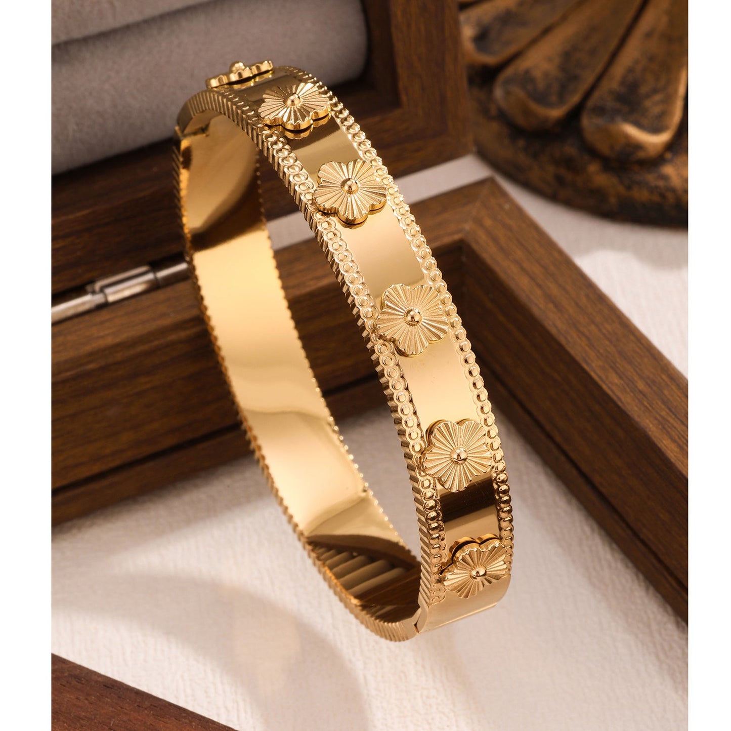 Waterproof & Tarnish-Free 3-Piece Stackable Bangle Set